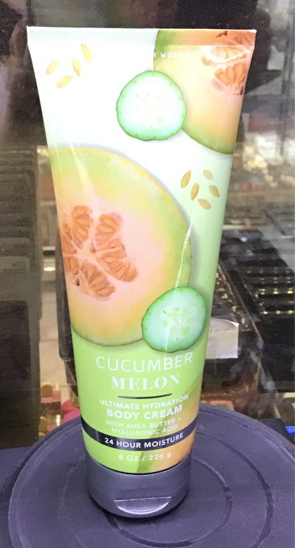 Crema bath and body works cucumber melon