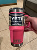 Yeti Rambler 20 oz con agarradera Rosado