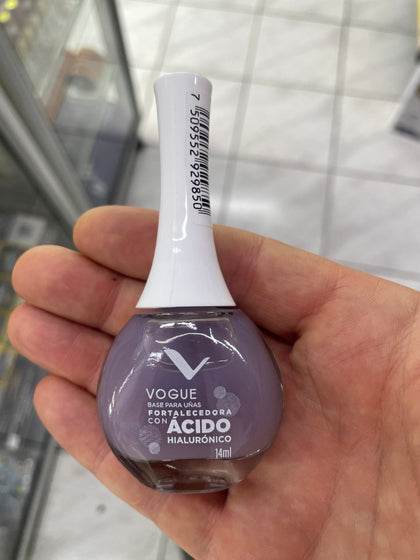 Base Vogue Fortalecedora con Ácido Hialurónico