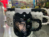 Taza corazones negra con blanca