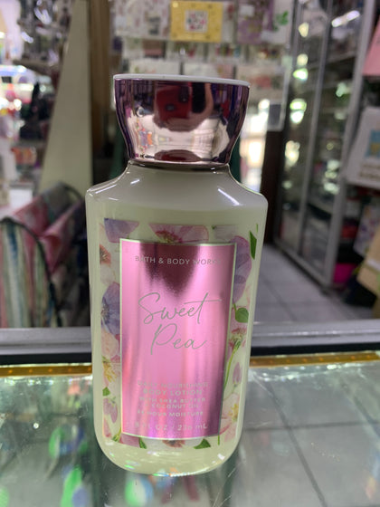 Crema Bath and body works sweet pea