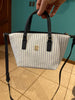 Bolso Tommy Hilfiger de rayas celeste