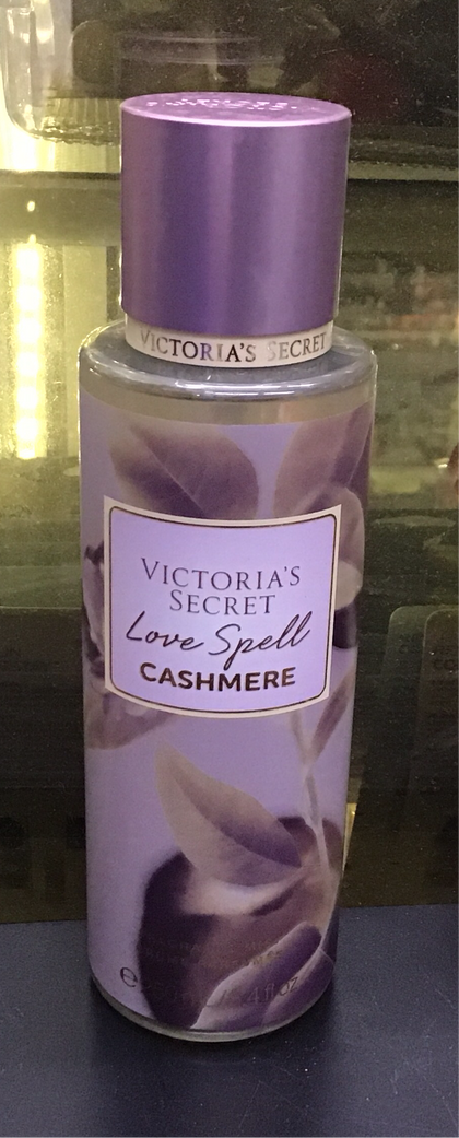 Agua Victoria Secret love spell cashemere