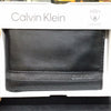 Billetera Calvin Klein negra con raya