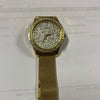 Reloj Q&Q dorado con hojas